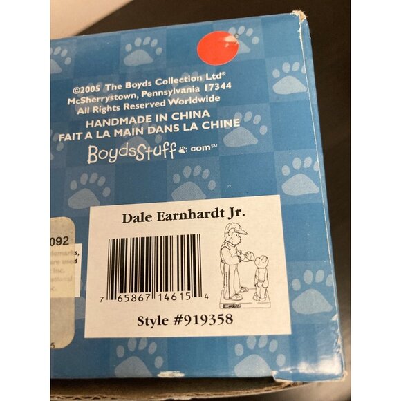 Boyds Racing Family Dale Earnhardt, Jr. NASCAR Collectible Figure #919358 2005 - Picture 12 of 12